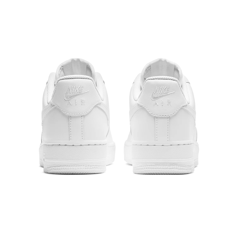 Women's NIKE AIR FORCE 1 LOW '07 'TRIPLE WHITE' - DD8959-100