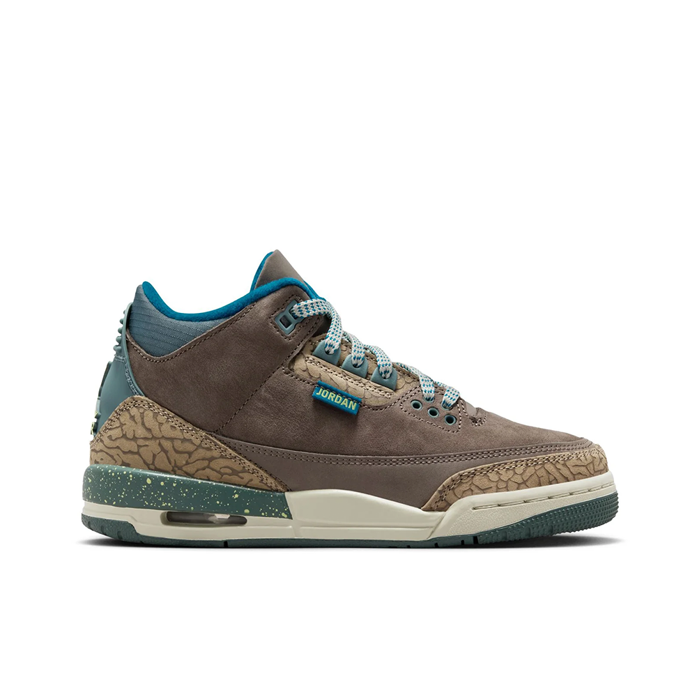 Grade School Air Jordan 3 Retro 'Olive Grey/Green Abyss' - IB7066-001
