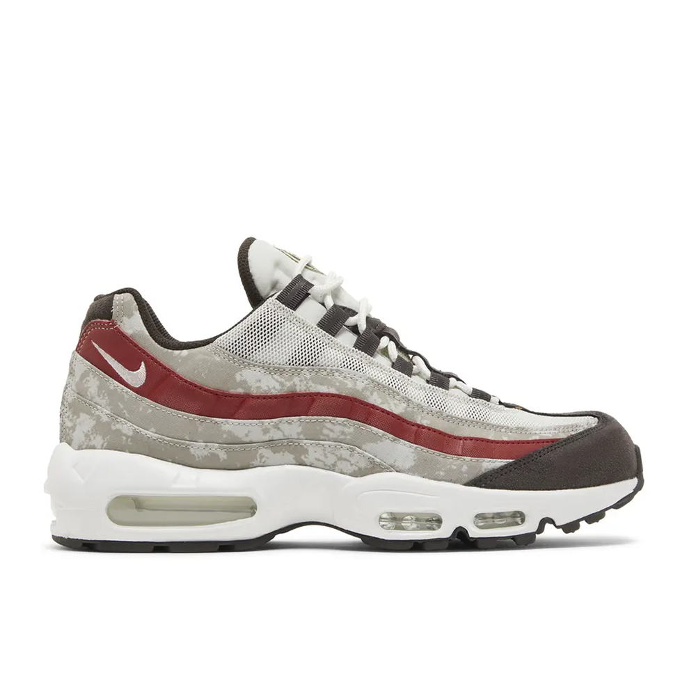 nike 95 essential