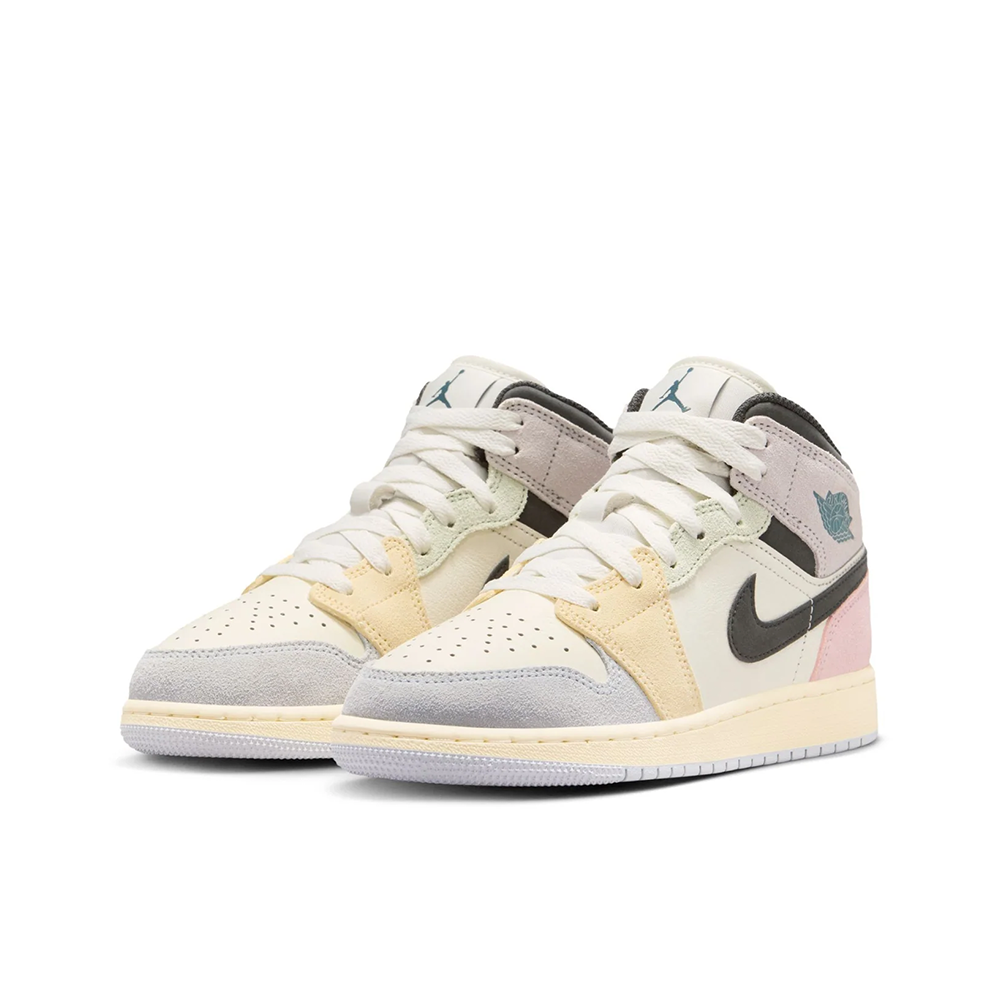 Grade School Air Jordan 1 Mid SE - IB7053-100