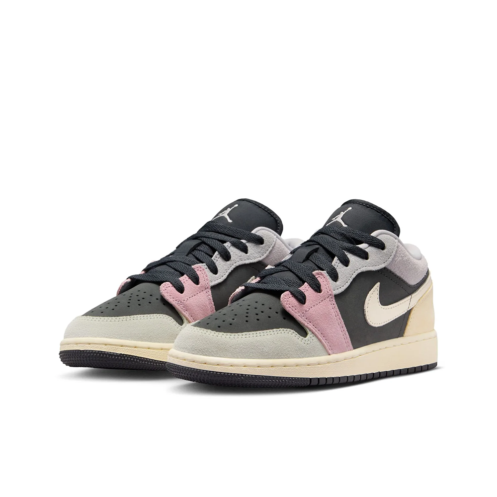 Grade School Air Jordan 1 Low SE - IB7111-004