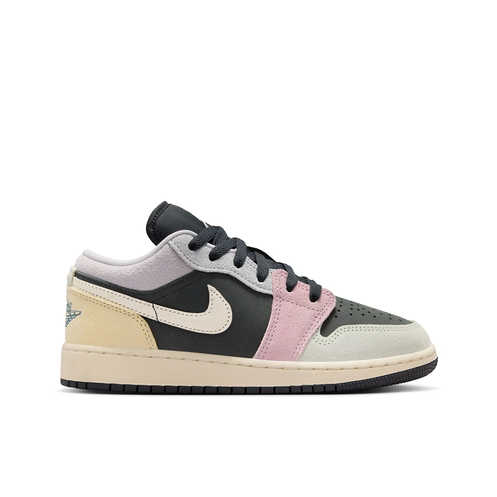 Grade School Air Jordan 1 Low SE - IB7111-004