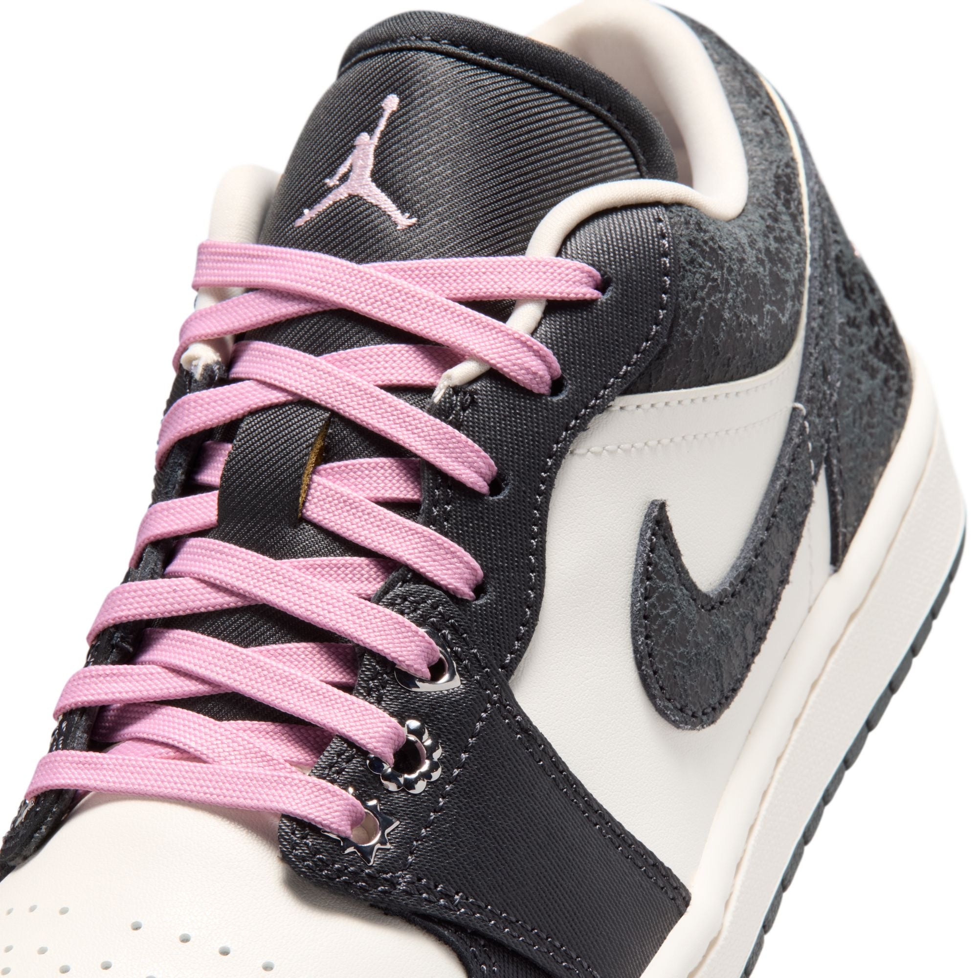 Women's Air Jordan 1 Low SE 'Iced Carmine' - II0595-001