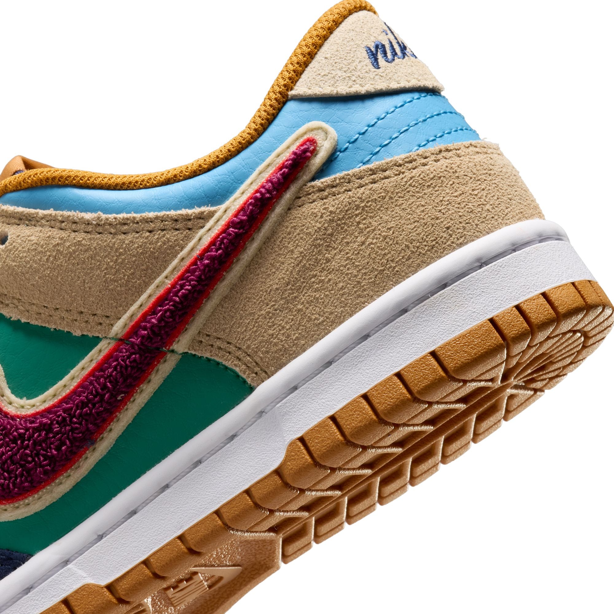Grade School Nike Dunk Low BG 'Mismatch' - IV6203-410
