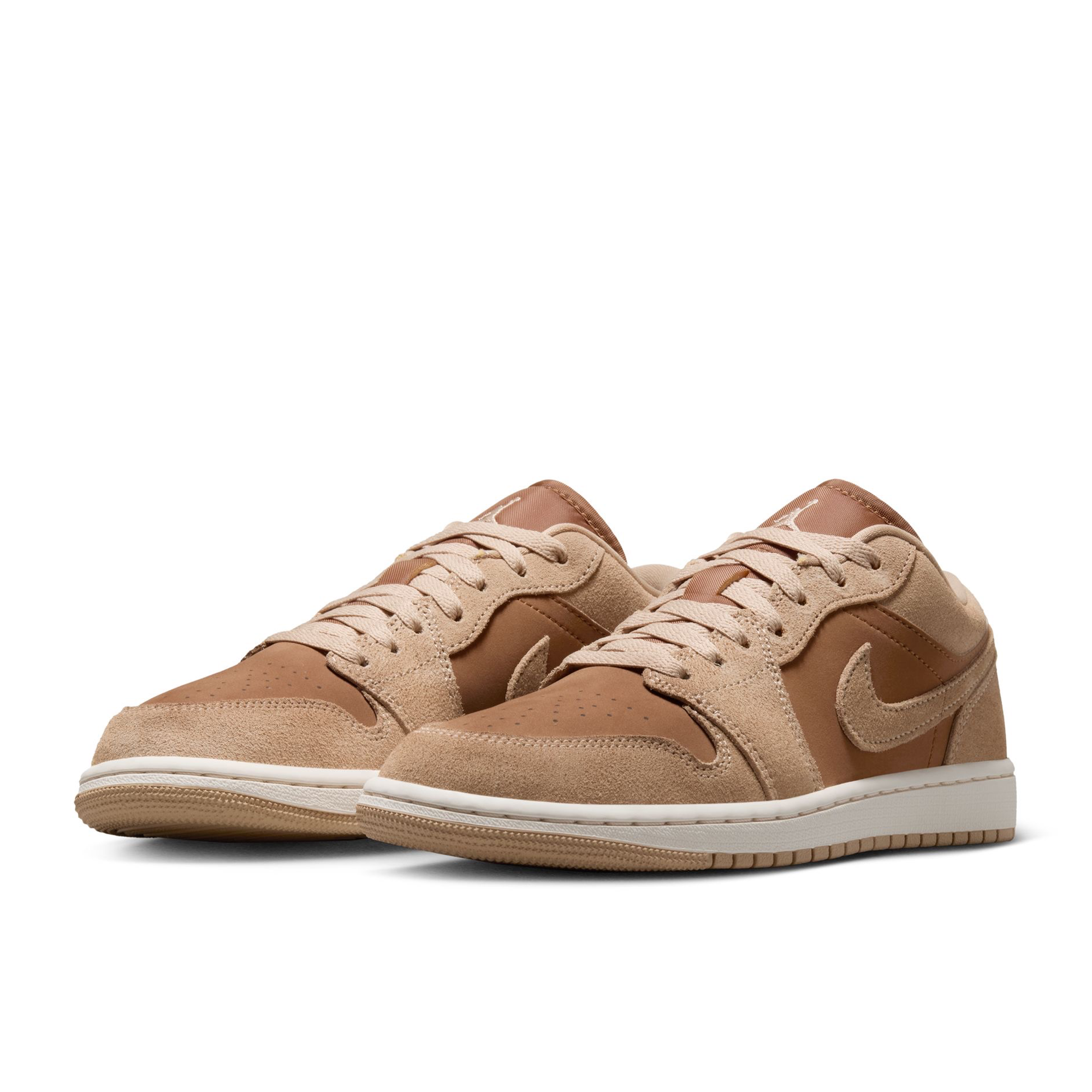 Woman's Air Jordan 1 Low 'Legend Medium Brown' - DC0774-205