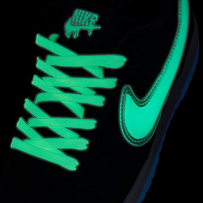 Grade School Nike Dunk Low 'Glow in The Dark' -HQ3569-068