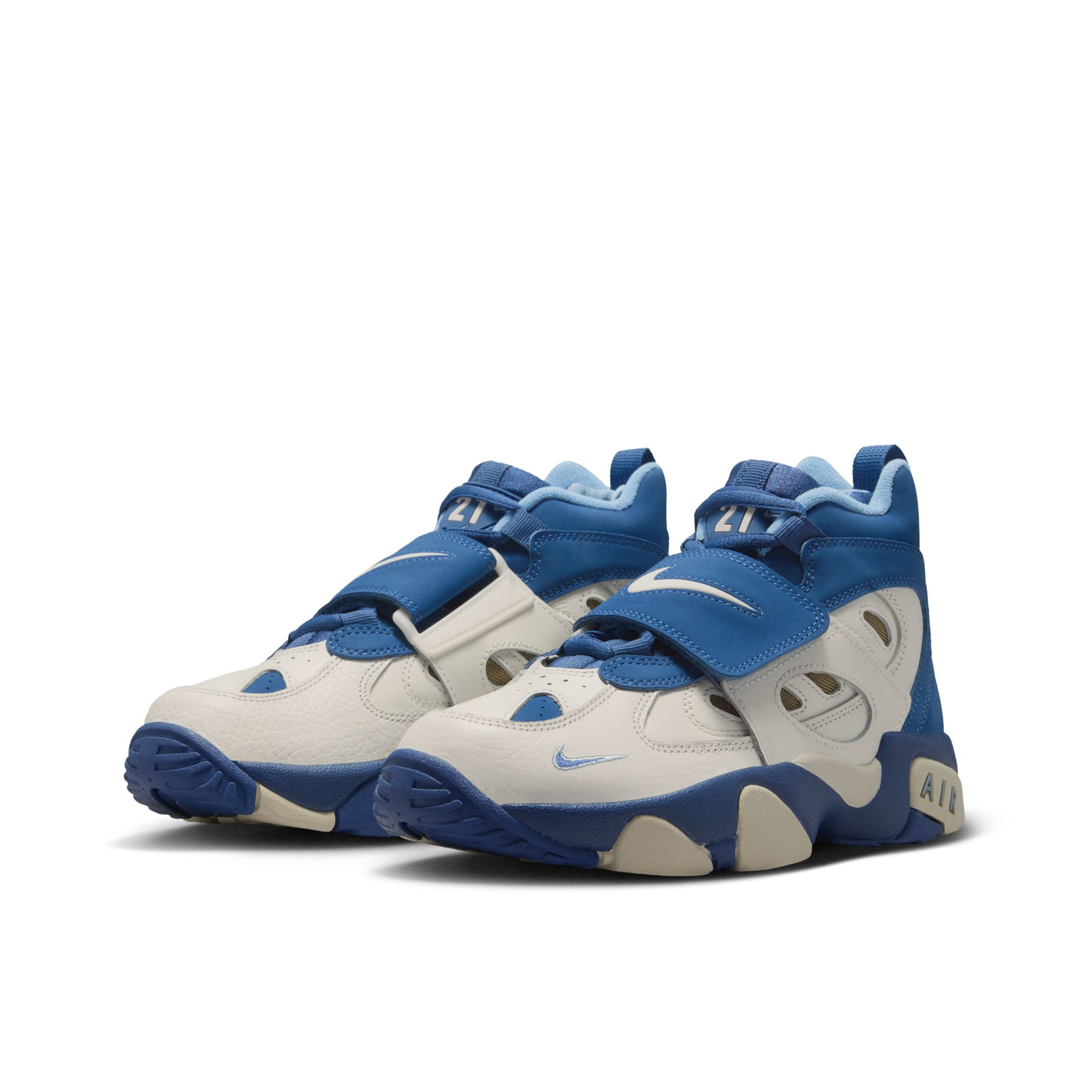 Grade School Nike Air Diamond Turf II 'Royals' - IR4727-100