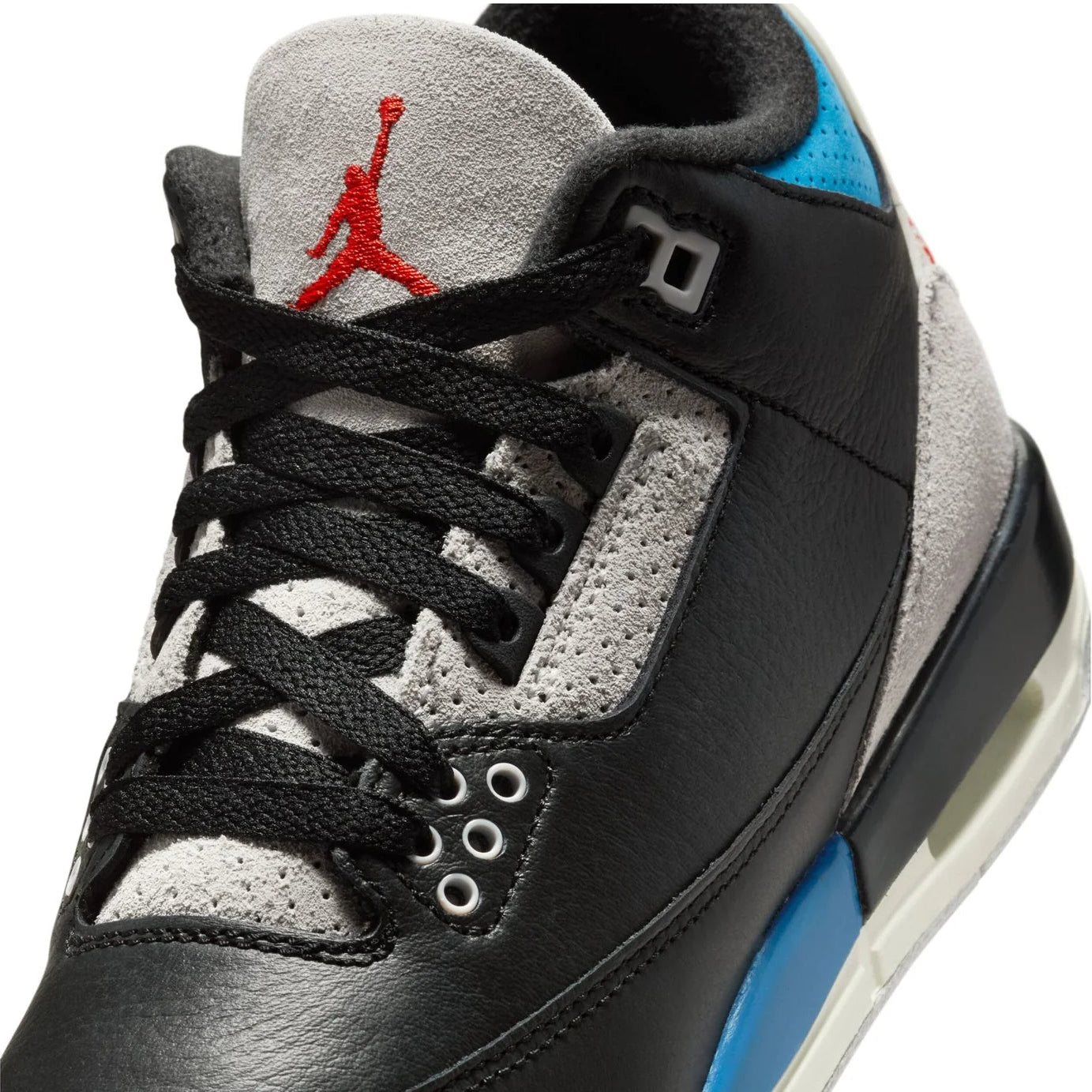 Grade School Air Jordan 3 Retro OG 'Rare Air' - IB8968-004