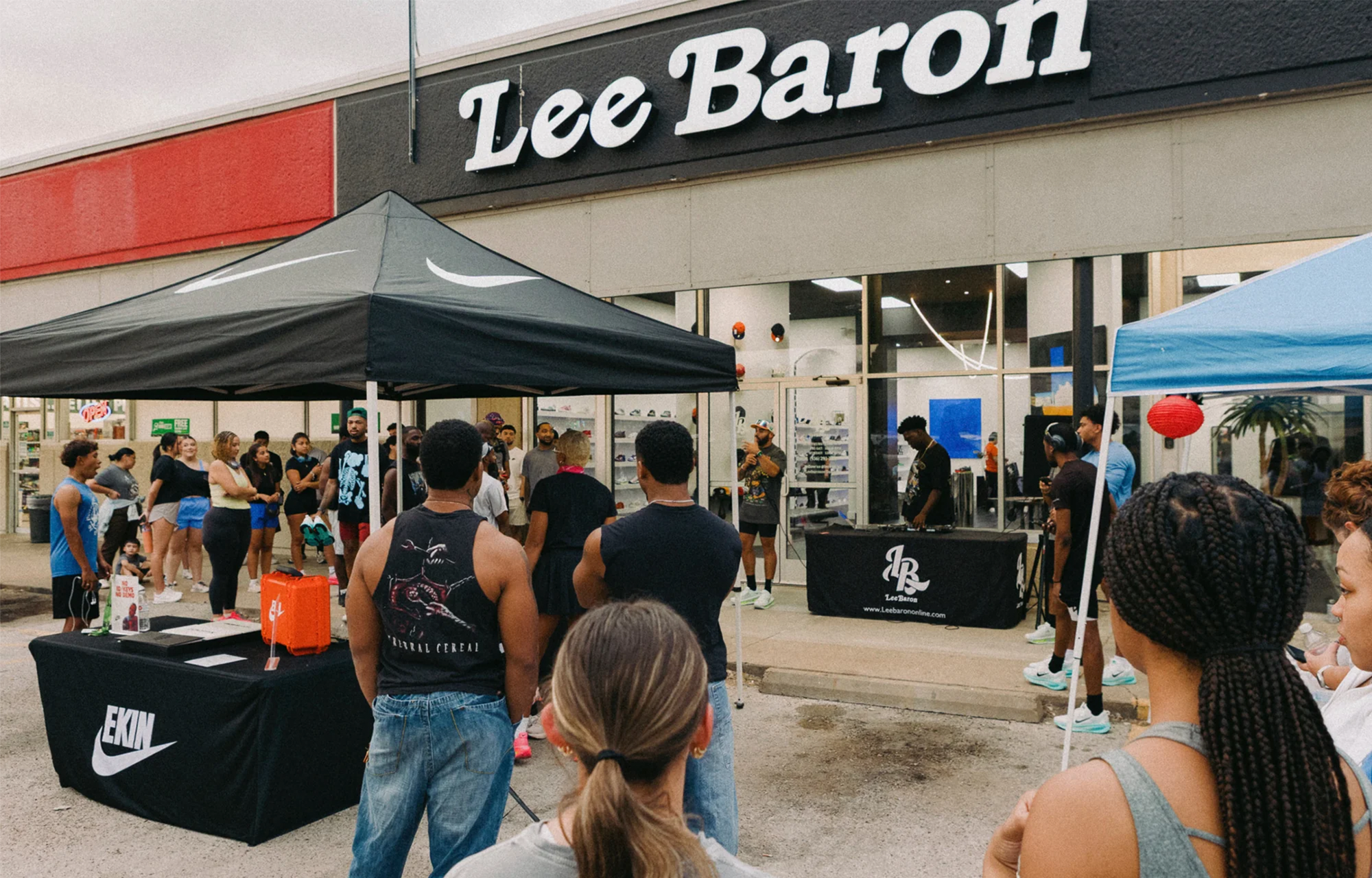 Nike x Lee Baron Run Club: Set the Pace. Defy Gravity. 10/23/25