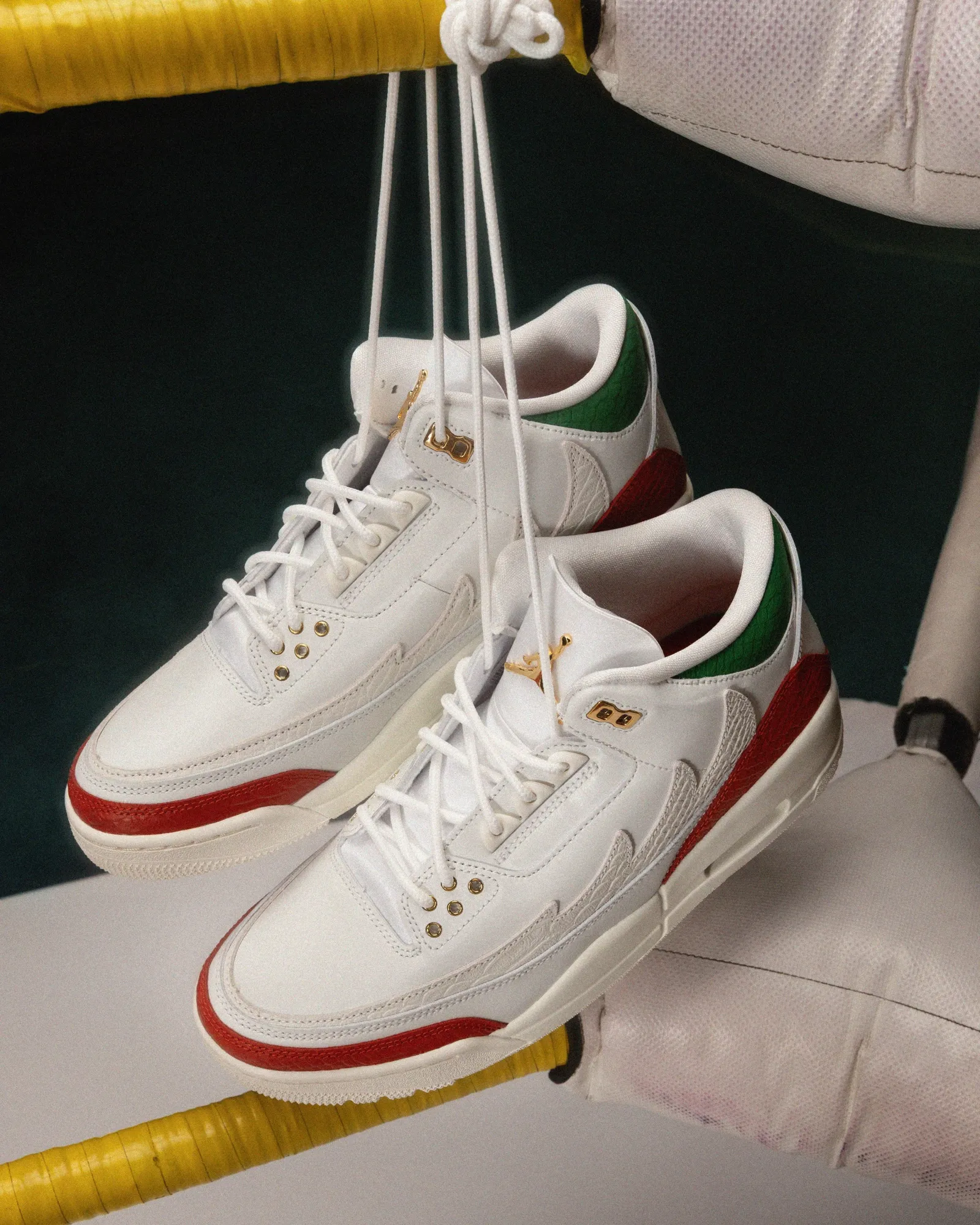 Lee Baron Air Jordan 3 Retro 'El Vuelo' Raffle