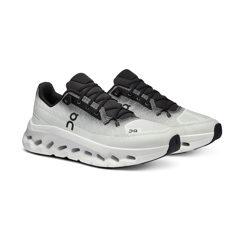 Women's On Cloudtilt 'Black/Ivory' - 3WE10051430