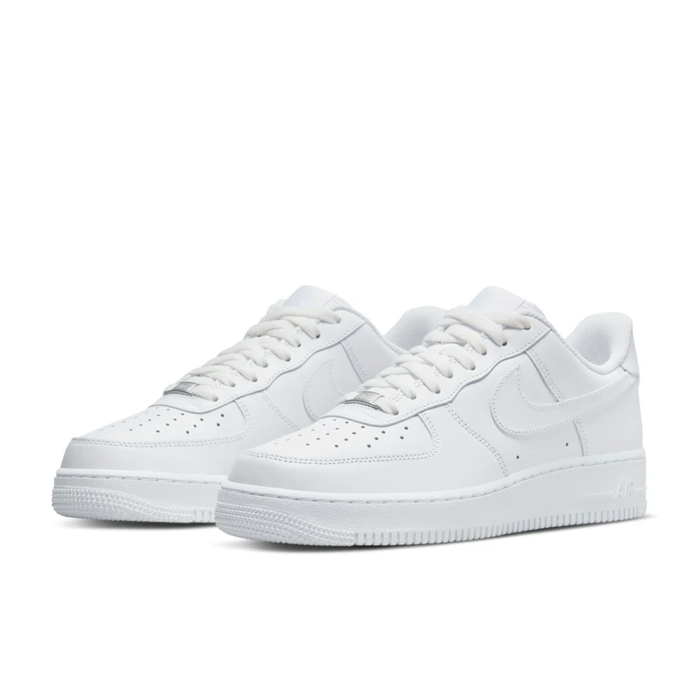 Men's NIKE AIR FORCE 1 LOW '07 'TRIPLE WHITE' - CW2288-111