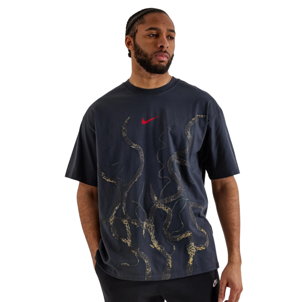 Nike Sportswear Stranger Things Tee-Black - IX2205-045