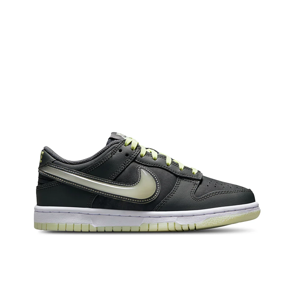 Grade School Nike Dunk Low 'Glow in The Dark' -HQ3569-068