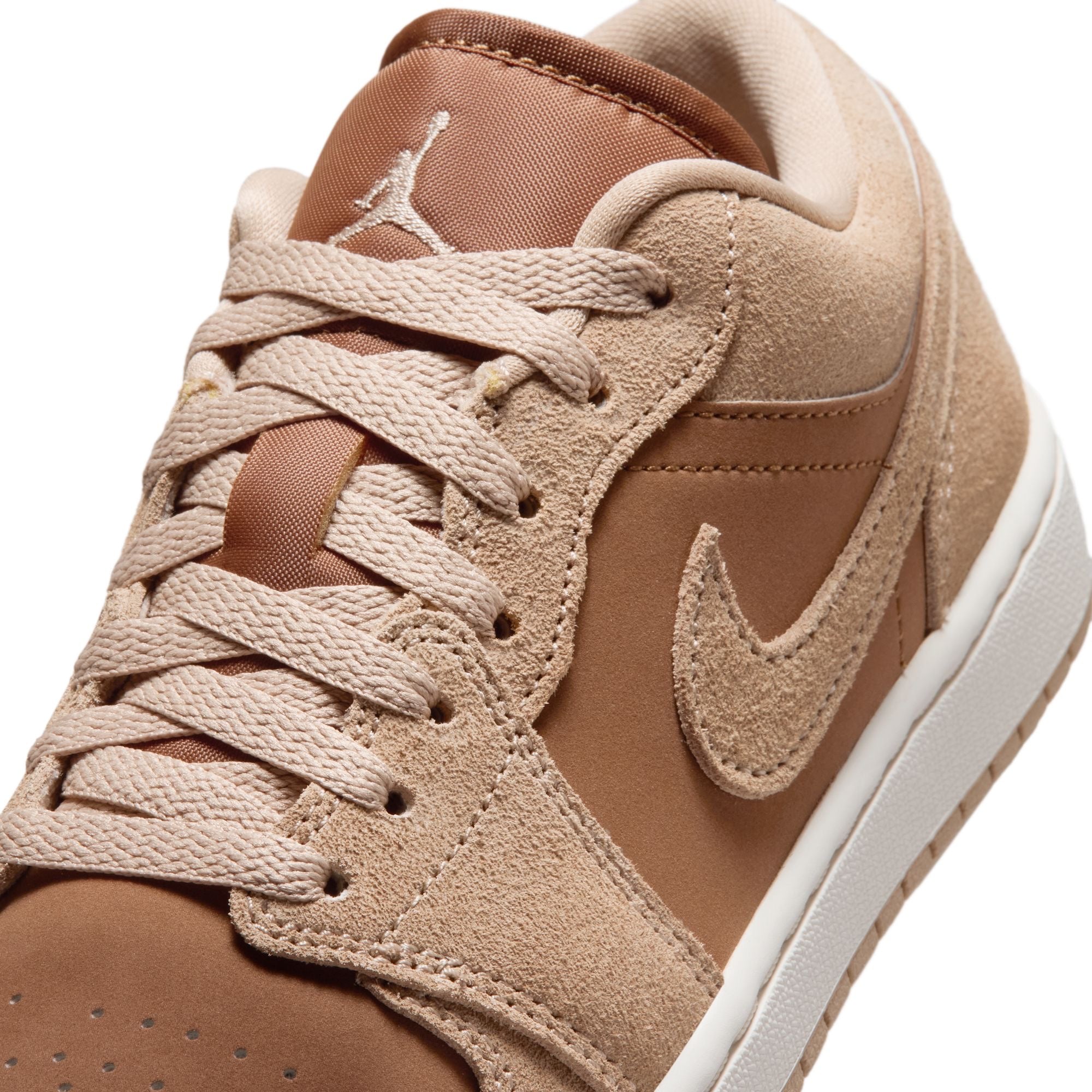 Woman's Air Jordan 1 Low 'Legend Medium Brown' - DC0774-205
