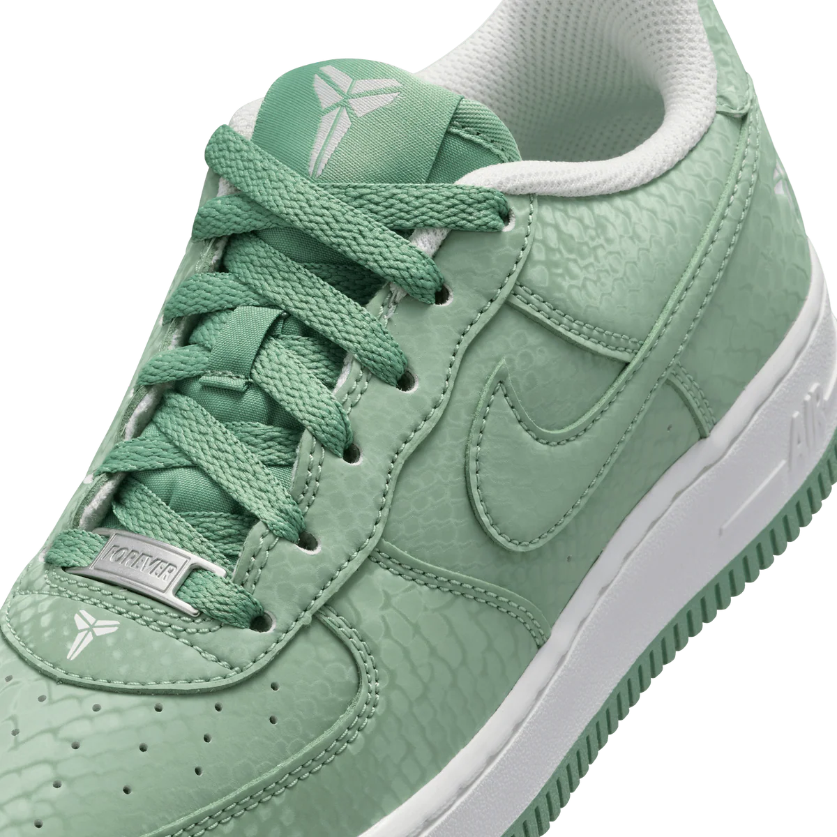 Grade School Nike Kobe Air Force 1 Low 'Steam/Summit White Vapeur' - IO4610-005