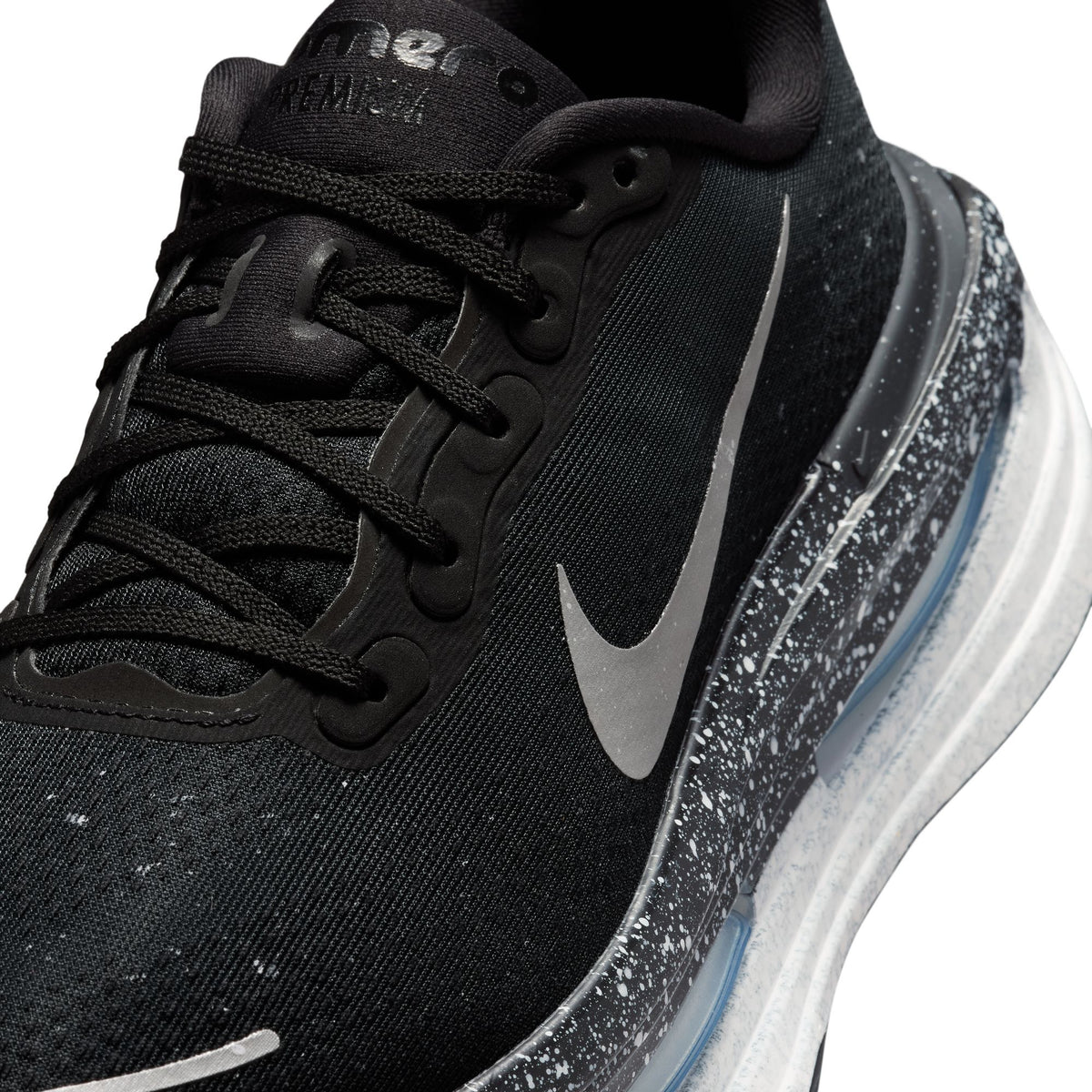 Women's Nike Vomero Premium QS 'Black and White' - IU2827-001