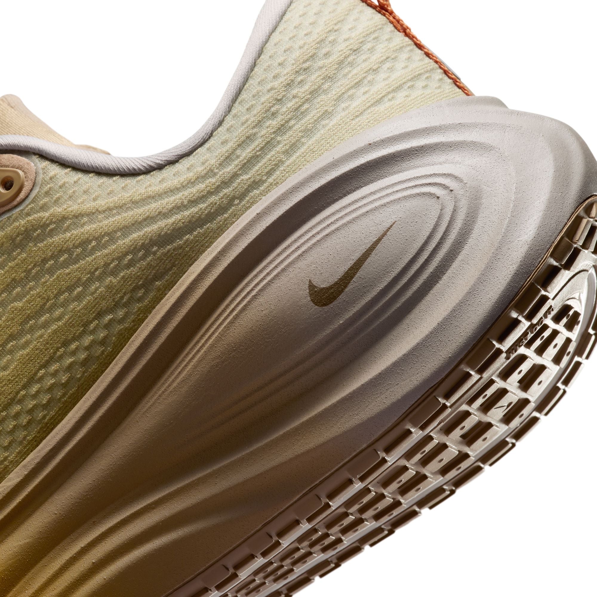 Men's Nike Vomero Plus SP 'Desert Camo and Ceramic' - IV4522-200