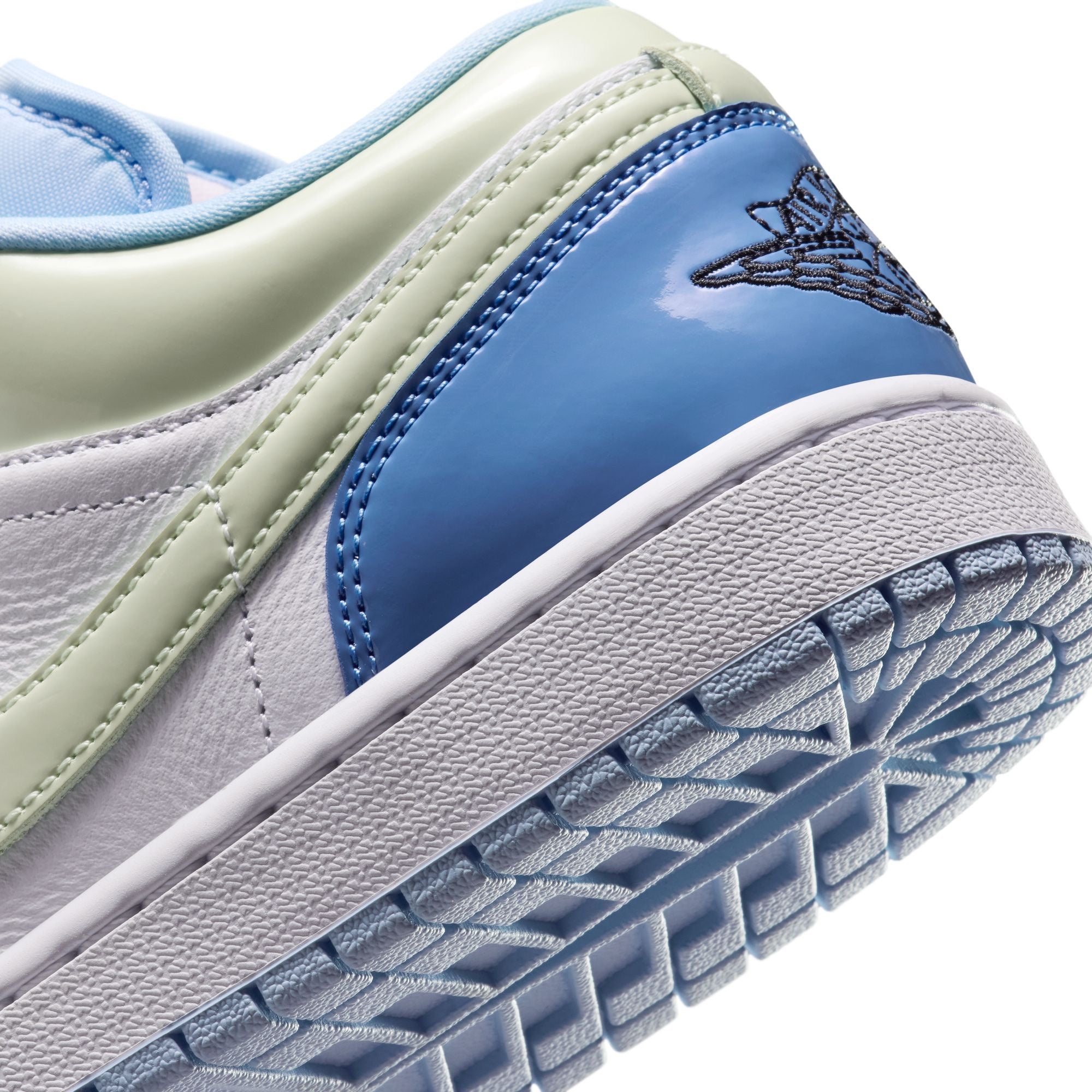 Women's Air Jordan 1 Low SE 'Mismatched Patent' - IX3521-010
