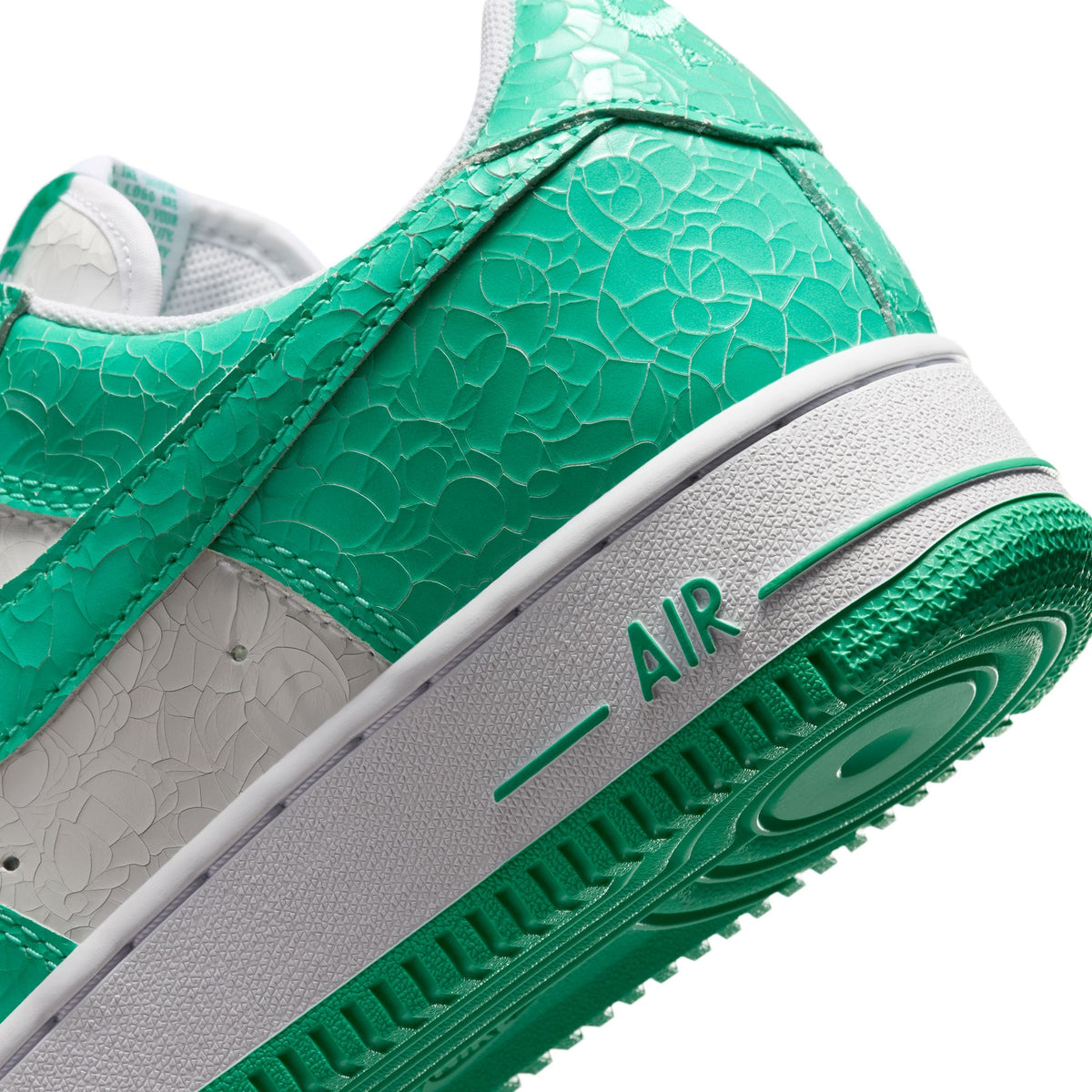 Men's Air Force 1 '01 "Cracked Leather" -Menta- JA0248-001