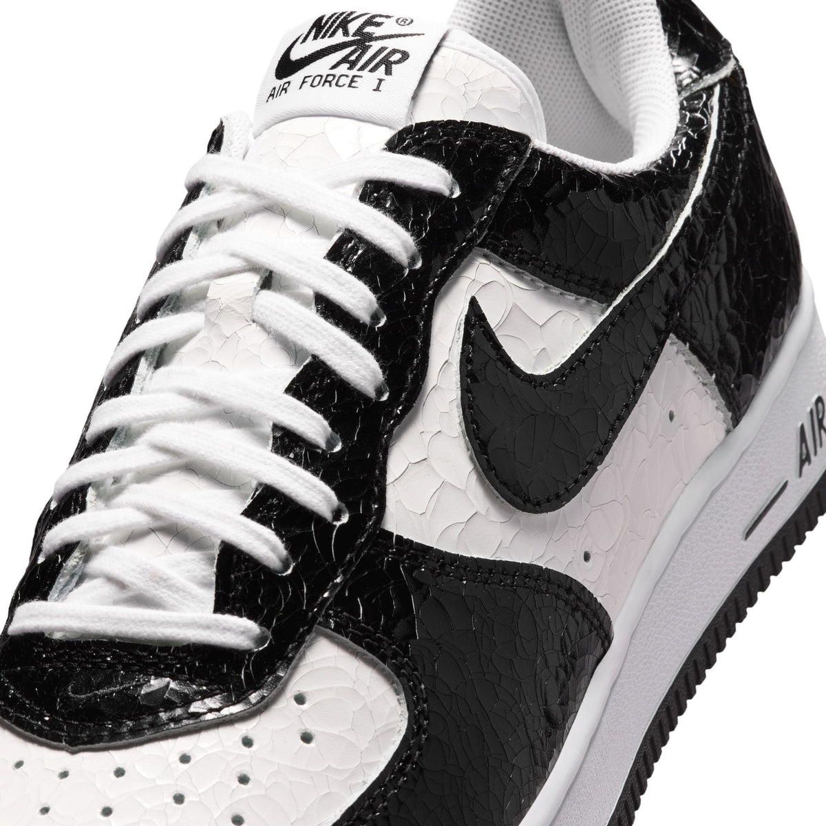 Men's Air Force 1 '01 "Cracked Leather" -Black/White- JA0248-300