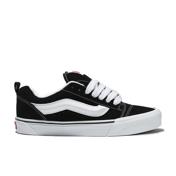 VANS KNU SKOOL SHOE-BLK/WHT-VN0009QC6BT1