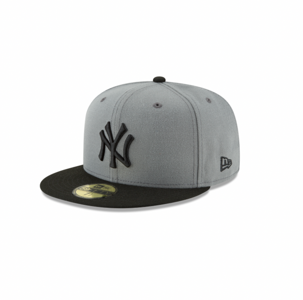 Mitchell & Ness New York Yankees White Coop Evergreen Trucker Hat