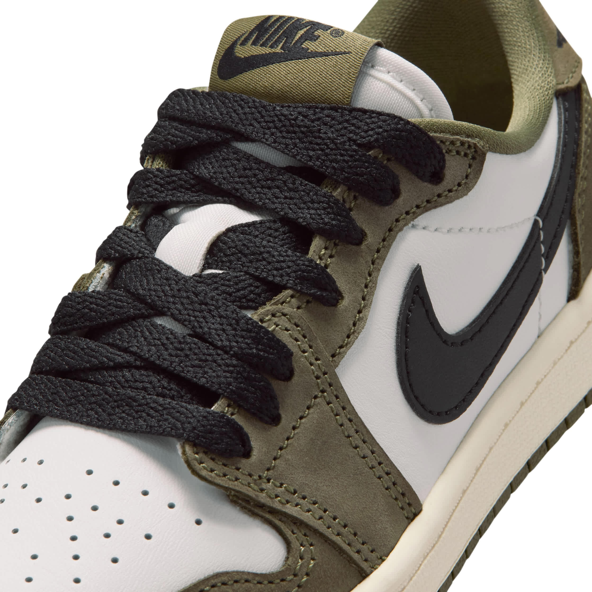 Preschool Jordan 1 Retro Low OG 'Medium Olive' - HQ6996-200