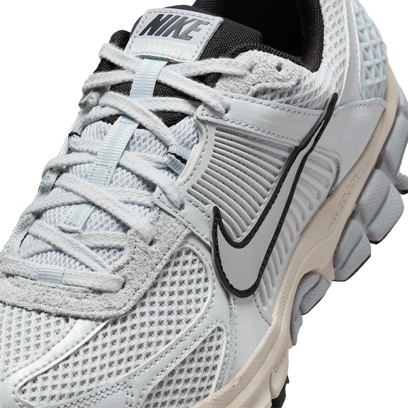 WMNS Nike Zoom Vomero 5 'Pure Platinum' - FN6742-002